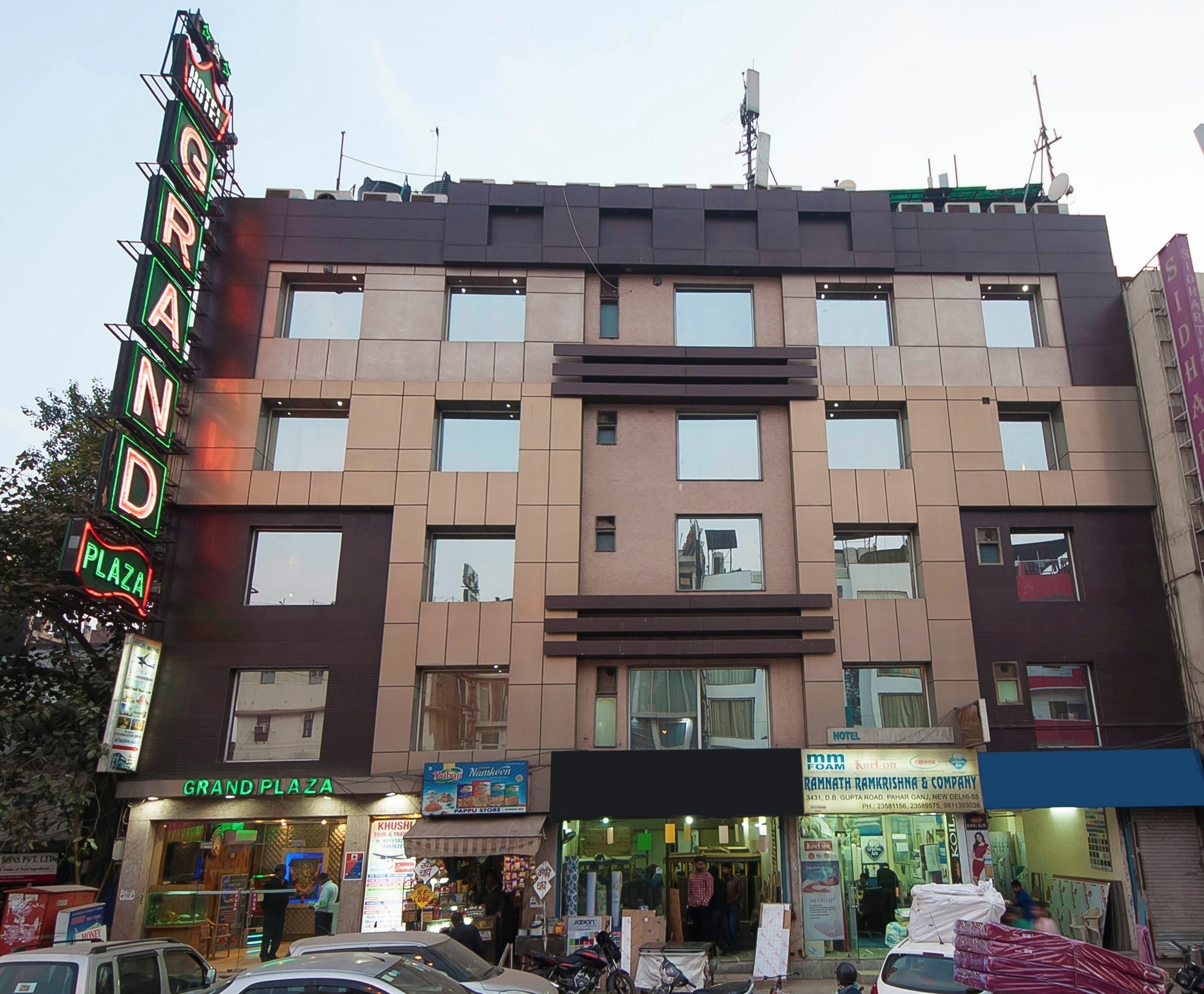 Hotel Grand Plaza New Delhi
